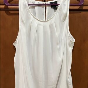 Elegant White Sleeveless Top